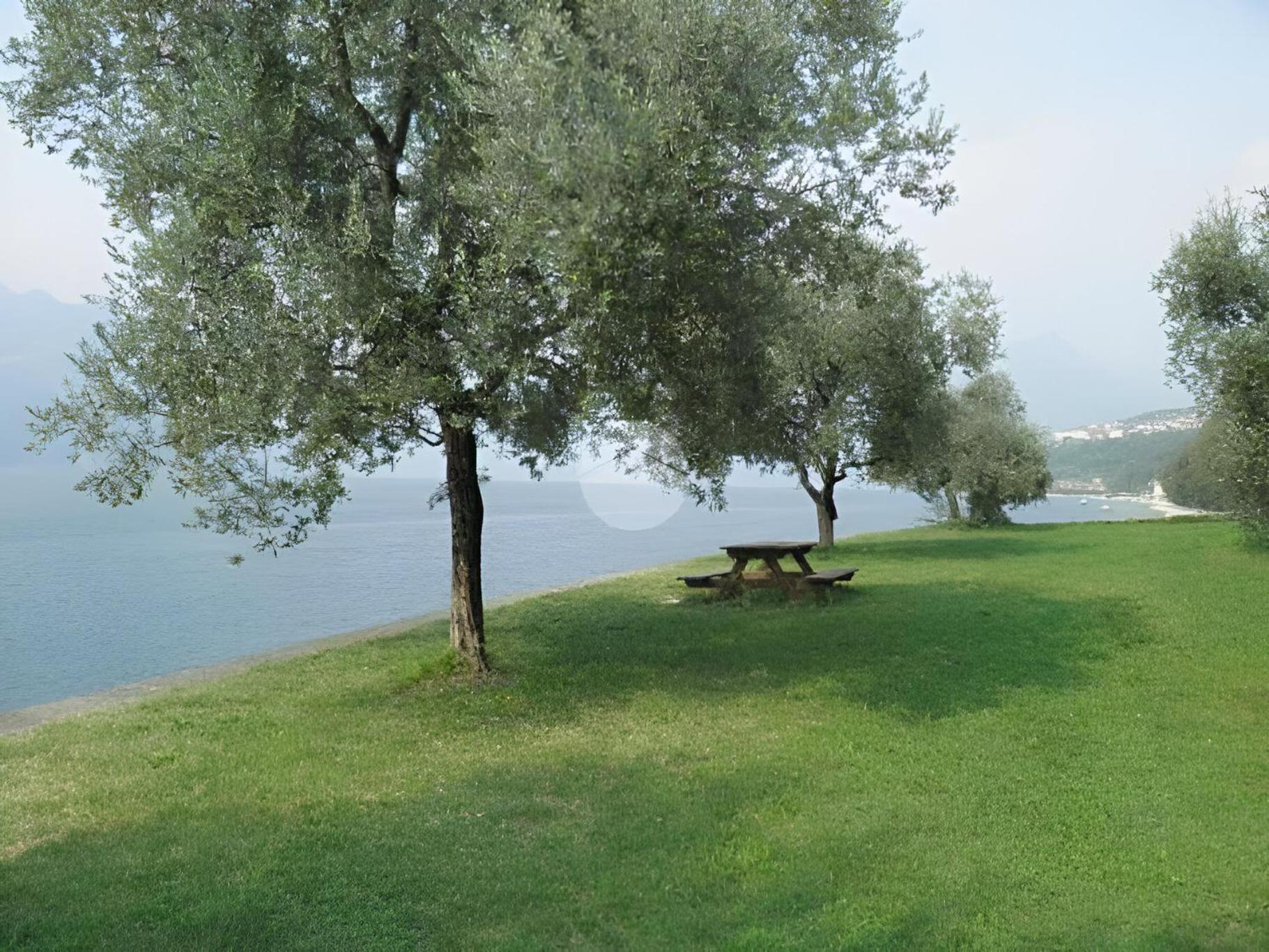 Casa Pg - Appartamento Vista Lago Монте-Ізола Екстер'єр фото